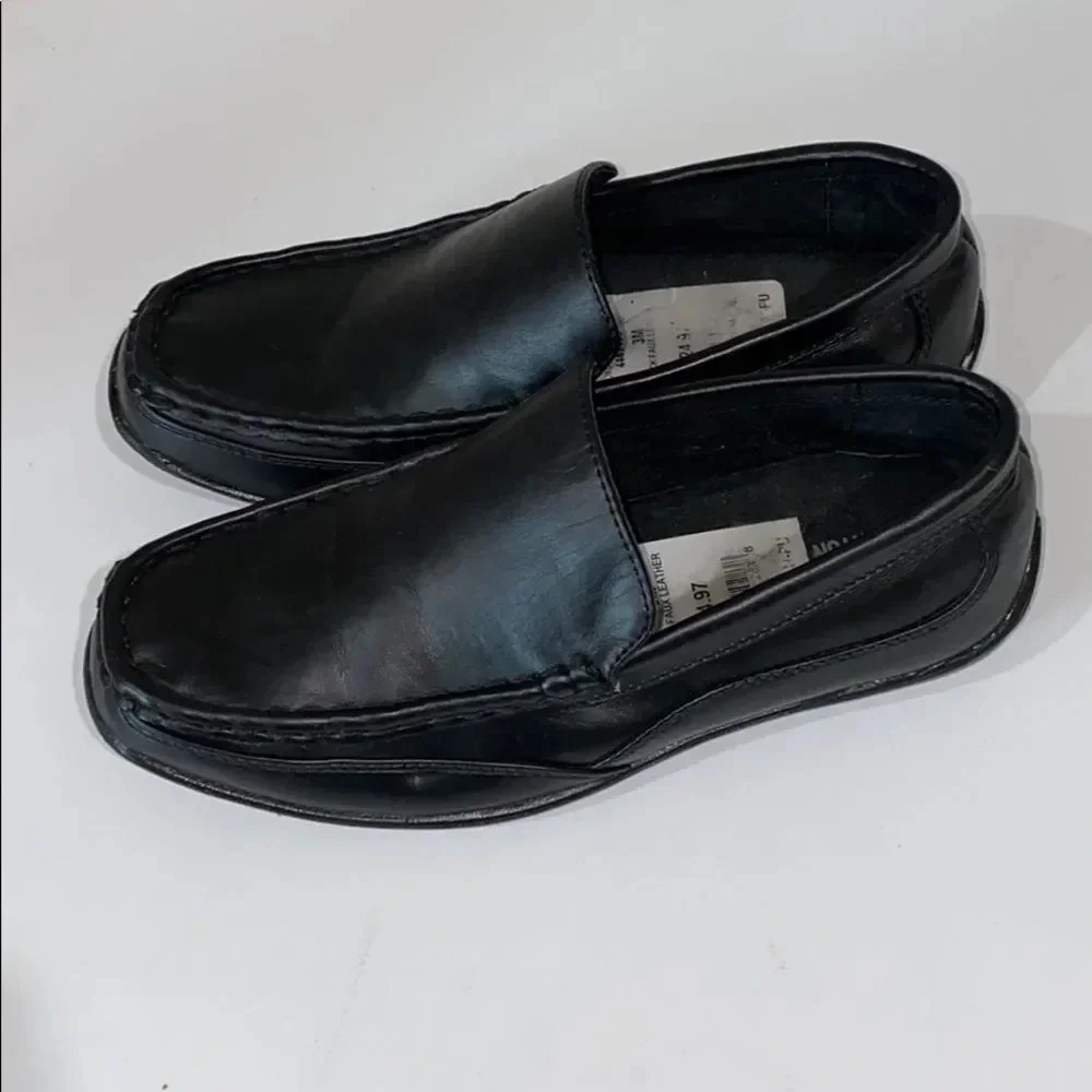 Harper Canyon boys moccasins
